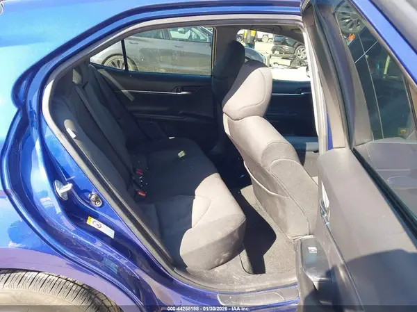 JTNB11HKXJ3048490 2018 TOYOTA CAMRY - Image 8