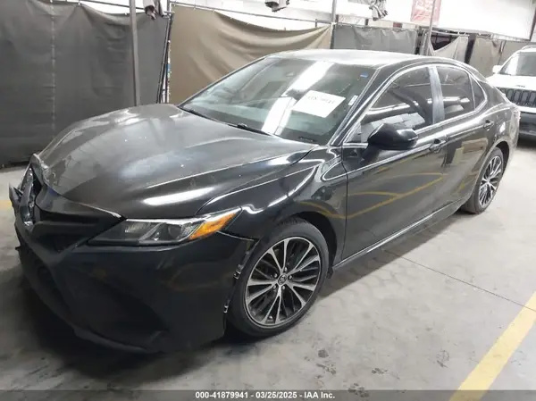 JTNB11HKXJ3048974 2018 TOYOTA CAMRY - Image 2