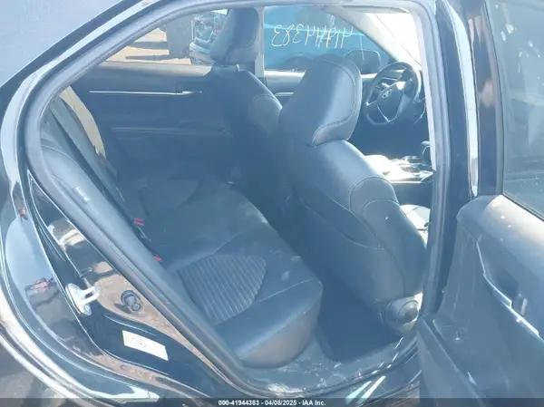 JTNB11HKXJ3049199 2018 TOYOTA CAMRY - Image 8