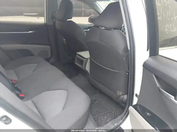 JTNB11HKXJ3049400 2018 TOYOTA CAMRY - Image 8