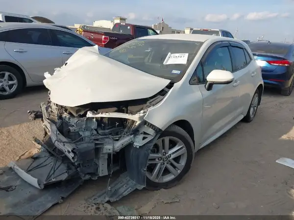 JTNB4RBE6L3075620 2020 TOYOTA COROLLA - Image 2