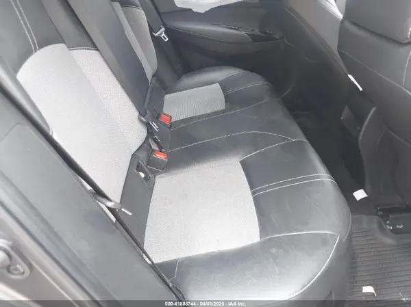 JTNC4MBE0M3117174 2021 TOYOTA COROLLA - Image 8