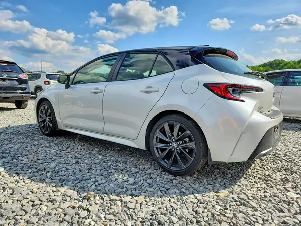 JTNC4MBE1S3241676 2025 TOYOTA COROLLA - Image 2