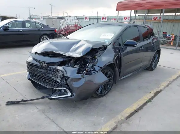 JTNC4MBE4S3242238 2025 TOYOTA COROLLA - Image 2