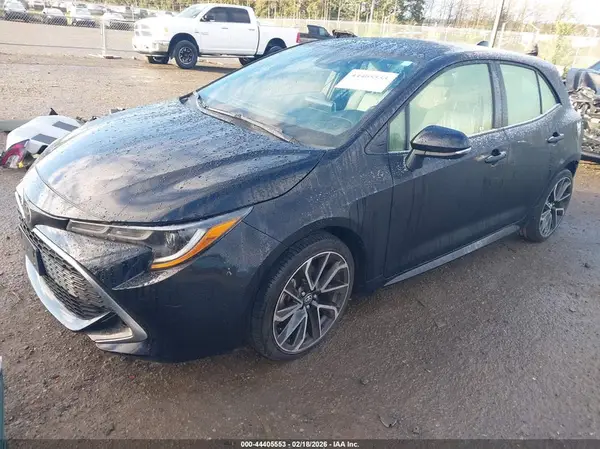 JTNC4MBE5M3115842 2021 TOYOTA COROLLA - Image 2