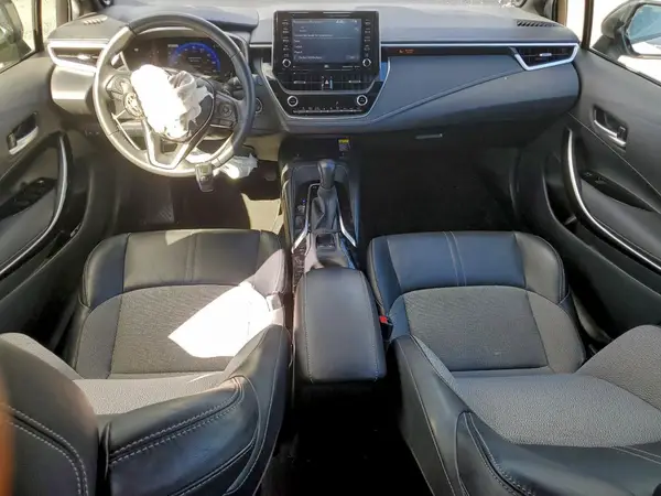 JTNC4MBE5M3129854 2021 TOYOTA COROLLA - Image 8