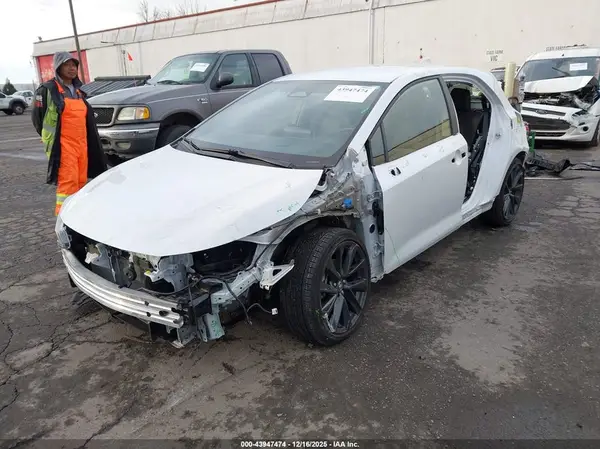 JTNC4MBE7S3235722 2025 TOYOTA COROLLA - Image 2
