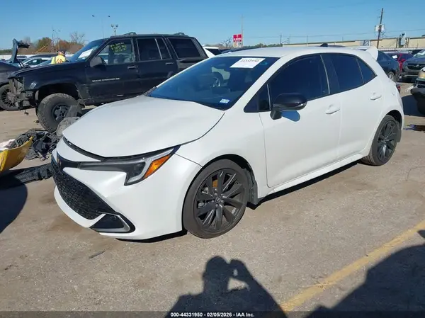 JTNC4MBE7T3254871 2026 TOYOTA COROLLA - Image 2
