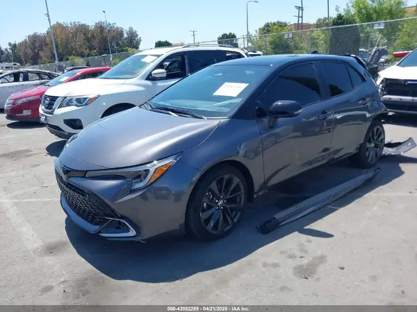 JTNC4MBE8S3236331 2025 TOYOTA COROLLA - Image 2
