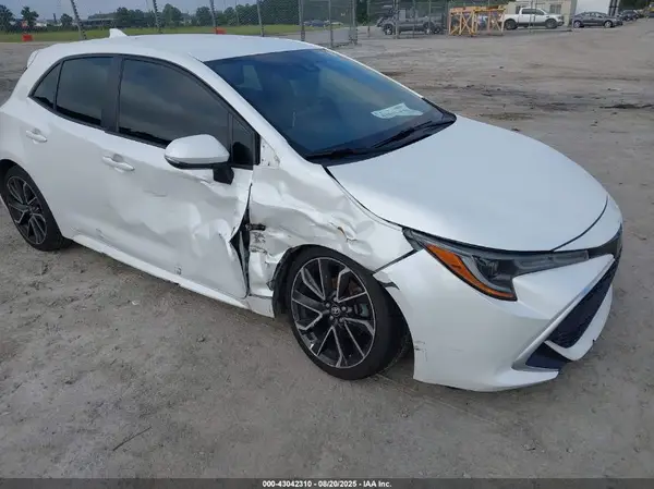 JTNC4MBEXM3111074 2021 TOYOTA COROLLA - Image 1