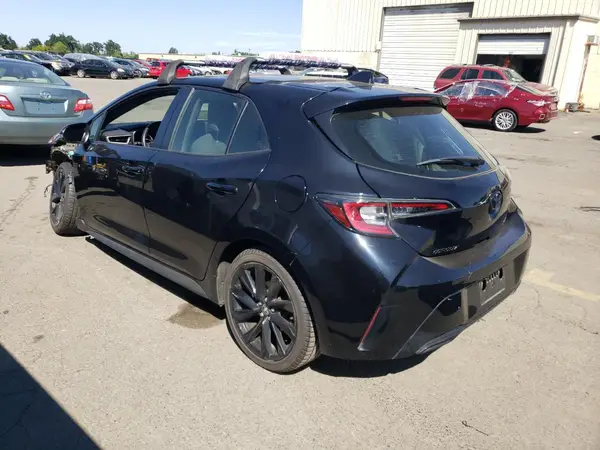 JTND4MBE0M3106602 2021 TOYOTA COROLLA - Image 2