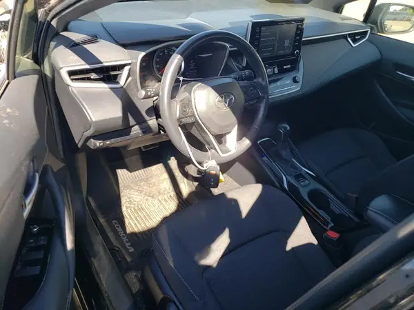 JTND4MBE0M3106602 2021 TOYOTA COROLLA - Image 8