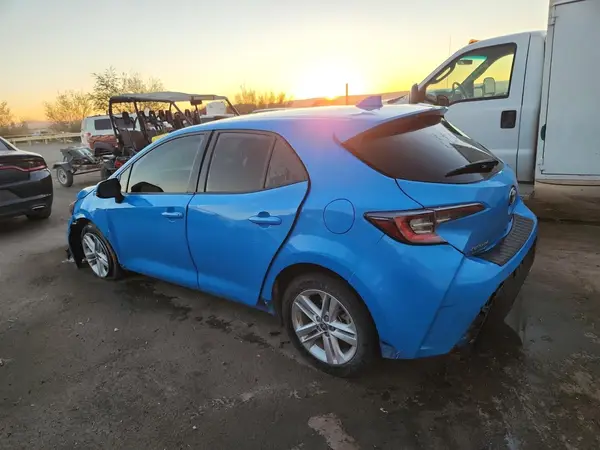 JTND4MBE0M3118409 2021 TOYOTA COROLLA - Image 2