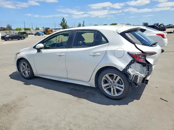 JTND4MBE0M3121892 2021 TOYOTA COROLLA - Image 2