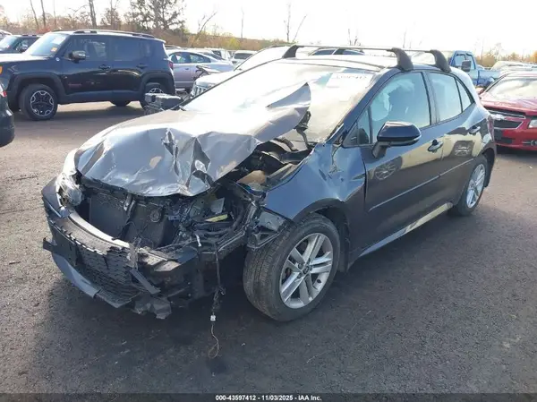 JTND4MBE0M3128471 2021 TOYOTA COROLLA - Image 2