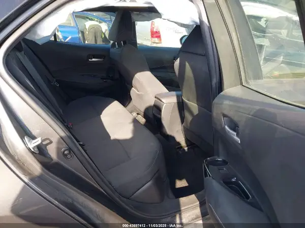 JTND4MBE0M3128471 2021 TOYOTA COROLLA - Image 8