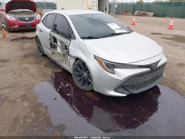 JTND4MBE0N3172567 2022 TOYOTA COROLLA - Image 1