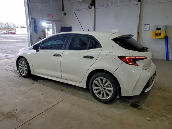 JTND4MBE0S3233931 2025 TOYOTA COROLLA - Image 2
