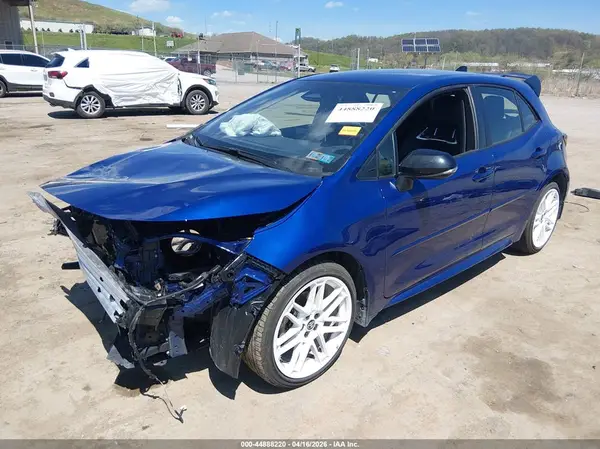 JTND4MBE0T3258619 2026 TOYOTA COROLLA - Image 2