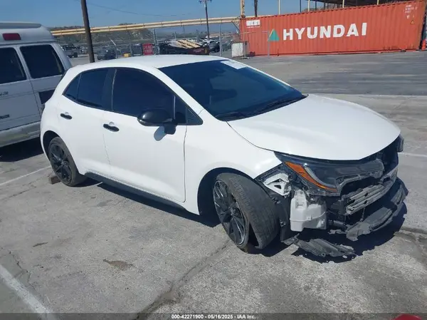 JTND4MBE1M3115180 2021 TOYOTA COROLLA - Image 1