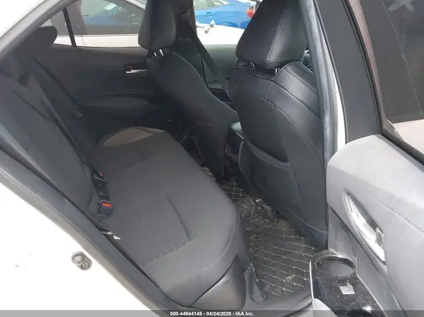 JTND4MBE1M3133016 2021 TOYOTA COROLLA - Image 8