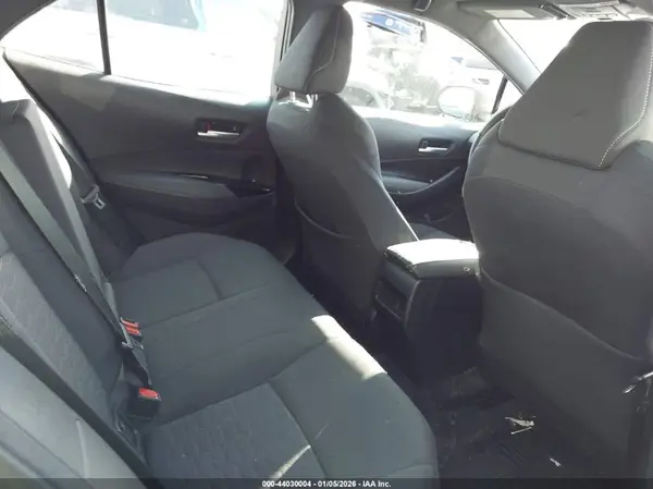 JTND4MBE1M3138104 2021 TOYOTA COROLLA - Image 8