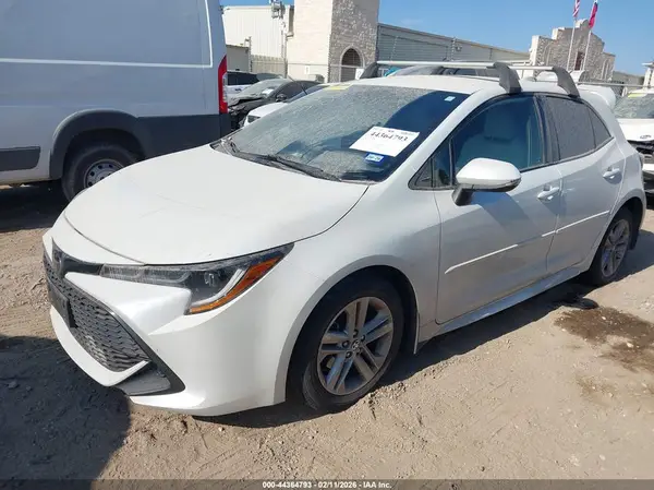 JTND4MBE1N3173050 2022 TOYOTA COROLLA - Image 2