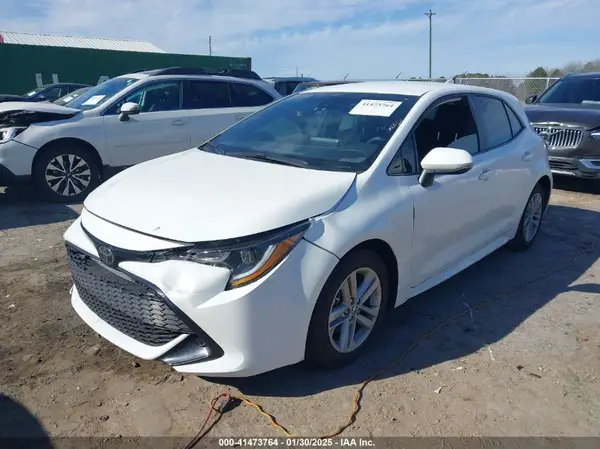 JTND4MBE1N3183545 2022 TOYOTA COROLLA - Image 2