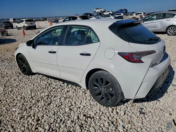 JTND4MBE1N3185232 2022 TOYOTA COROLLA - Image 2