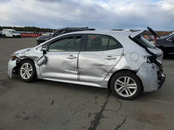 JTND4MBE1N3187059 2022 TOYOTA COROLLA - Image 2