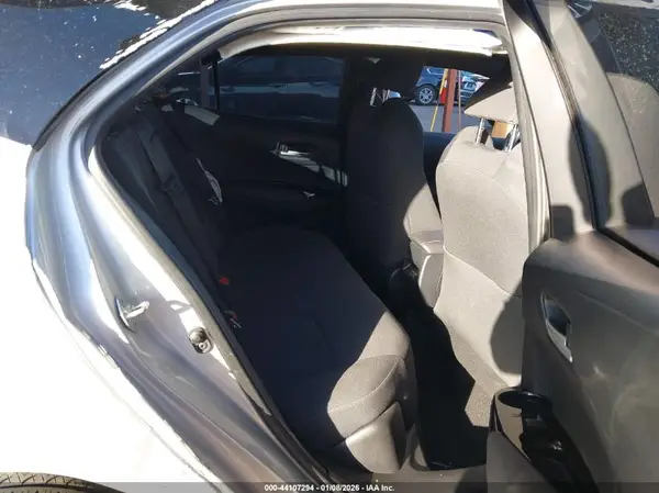 JTND4MBE1R3221314 2024 TOYOTA COROLLA - Image 8