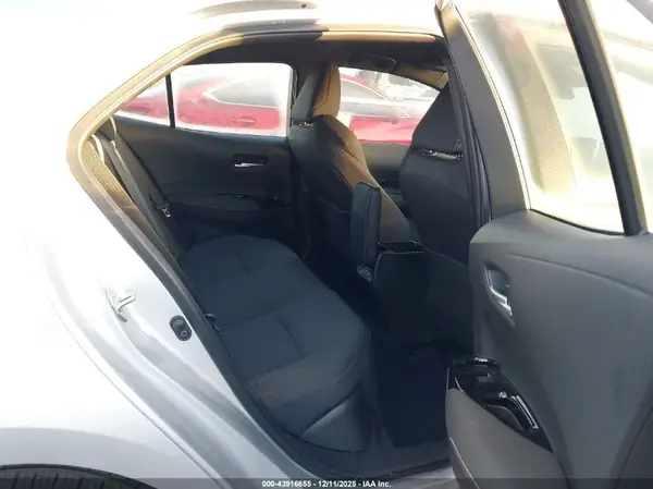 JTND4MBE1S3240368 2025 TOYOTA COROLLA - Image 8