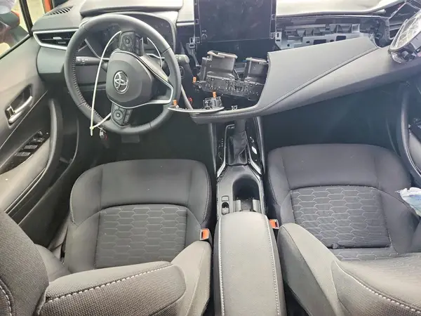 JTND4MBE1S3249622 2025 TOYOTA COROLLA - Image 8