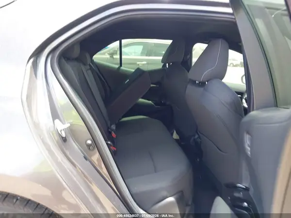 JTND4MBE1S3250981 2025 TOYOTA COROLLA - Image 8
