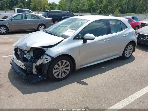 JTND4MBE1S3252827 2025 TOYOTA COROLLA - Image 2
