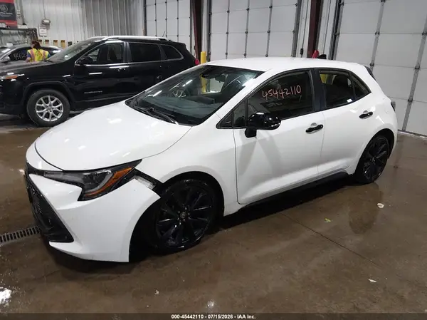 JTND4MBE2N3163708 2022 TOYOTA COROLLA - Image 2