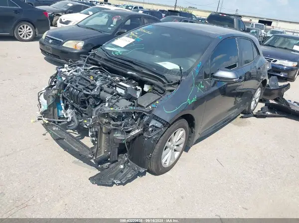 JTND4MBE2S3249614 2025 TOYOTA COROLLA - Image 2