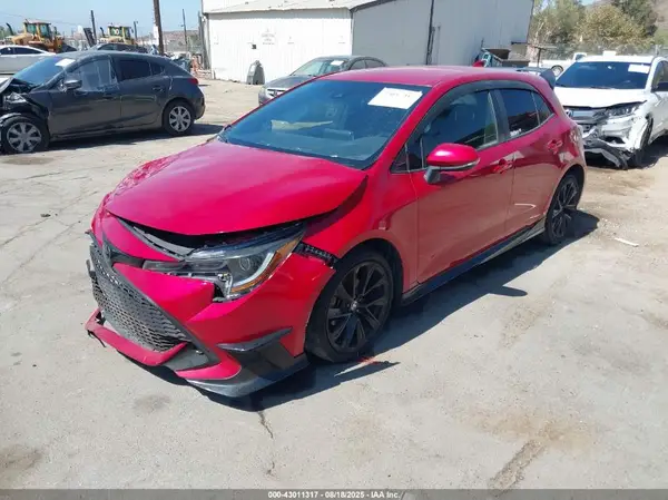JTND4MBE3M3106447 2021 TOYOTA COROLLA - Image 2