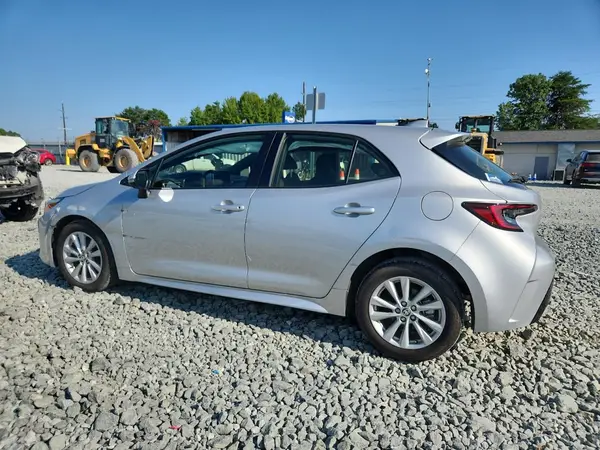 JTND4MBE3P3210764 2023 TOYOTA COROLLA - Image 2