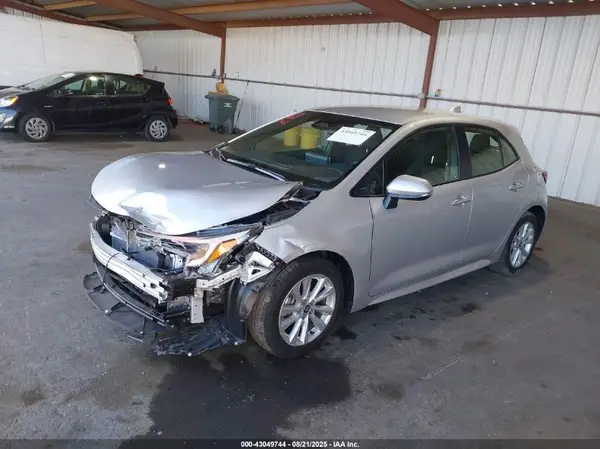 JTND4MBE3R3223548 2024 TOYOTA COROLLA - Image 2