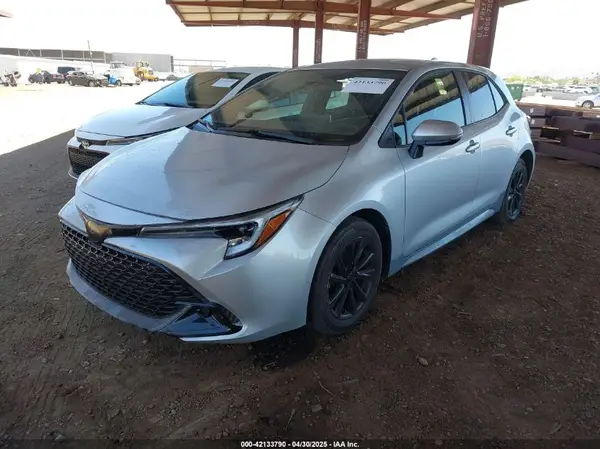 JTND4MBE3R3225476 2024 TOYOTA COROLLA - Image 2