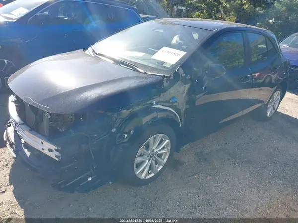 JTND4MBE3S3236127 2025 TOYOTA COROLLA - Image 2