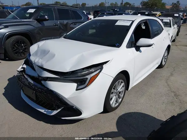 JTND4MBE3S3238721 2025 TOYOTA COROLLA - Image 2