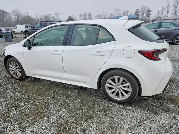 JTND4MBE3S3241828 2025 TOYOTA COROLLA - Image 2