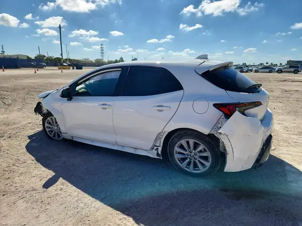 JTND4MBE3S3253669 2025 TOYOTA COROLLA - Image 2
