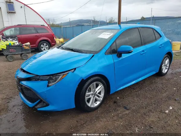 JTND4MBE4M3109843 2021 TOYOTA COROLLA - Image 2