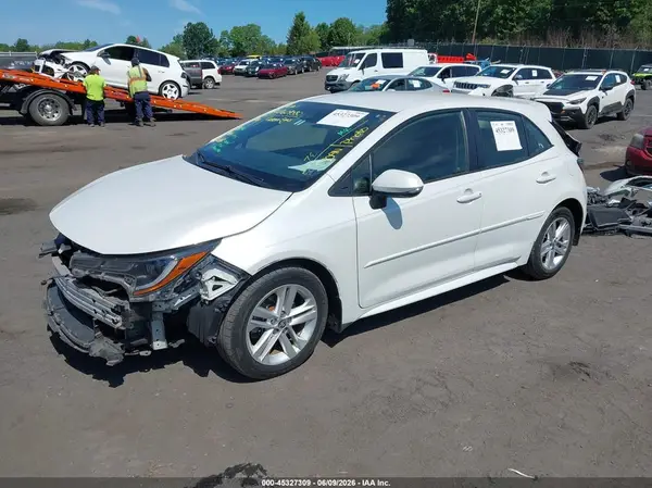 JTND4MBE4M3141319 2021 TOYOTA COROLLA - Image 2