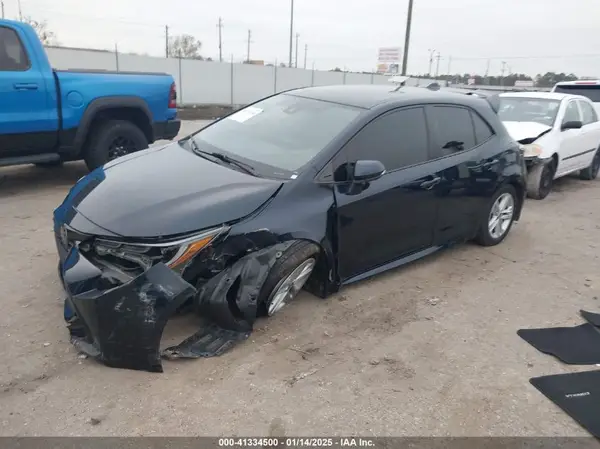 JTND4MBE4N3183586 2022 TOYOTA COROLLA - Image 2