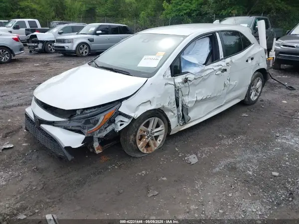 JTND4MBE4N3184611 2022 TOYOTA COROLLA - Image 2