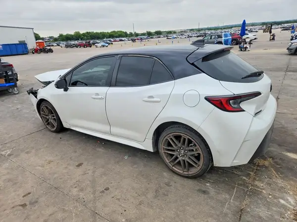 JTND4MBE4R3220870 2024 TOYOTA COROLLA - Image 2